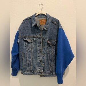 Levi's Classic Blue Denim Jacket Vintage Remade with Sweatshirt Material Sleeves